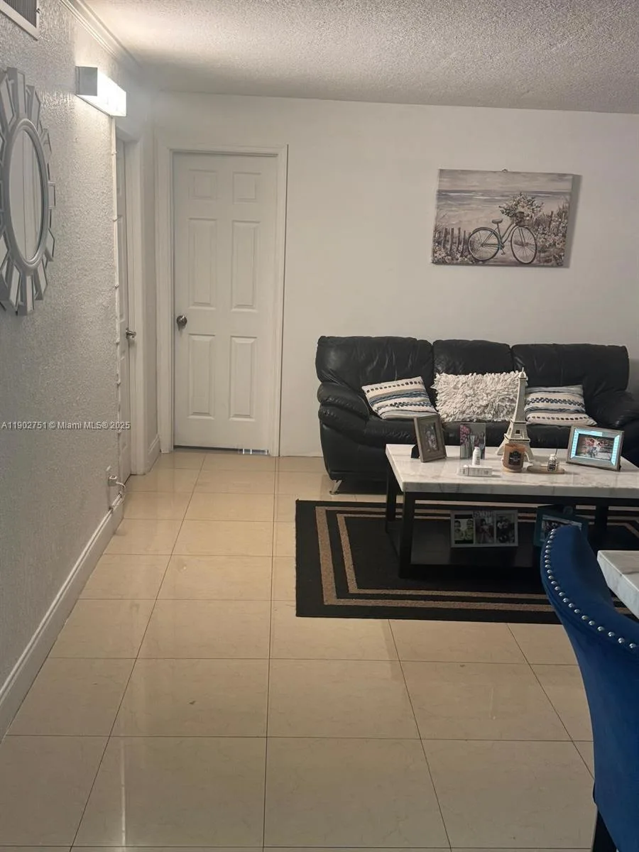 3955 N Nob Hill Rd # 101, Sunrise, FL 33351 — zdjęcie 4