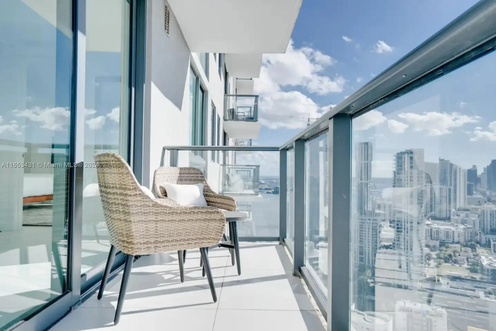 501 NE 31st St # 3709, Miami, FL 33137 photo 2