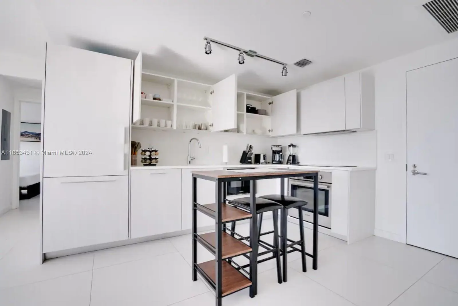 501 NE 31st St # 3709, Miami, FL 33137 photo 8