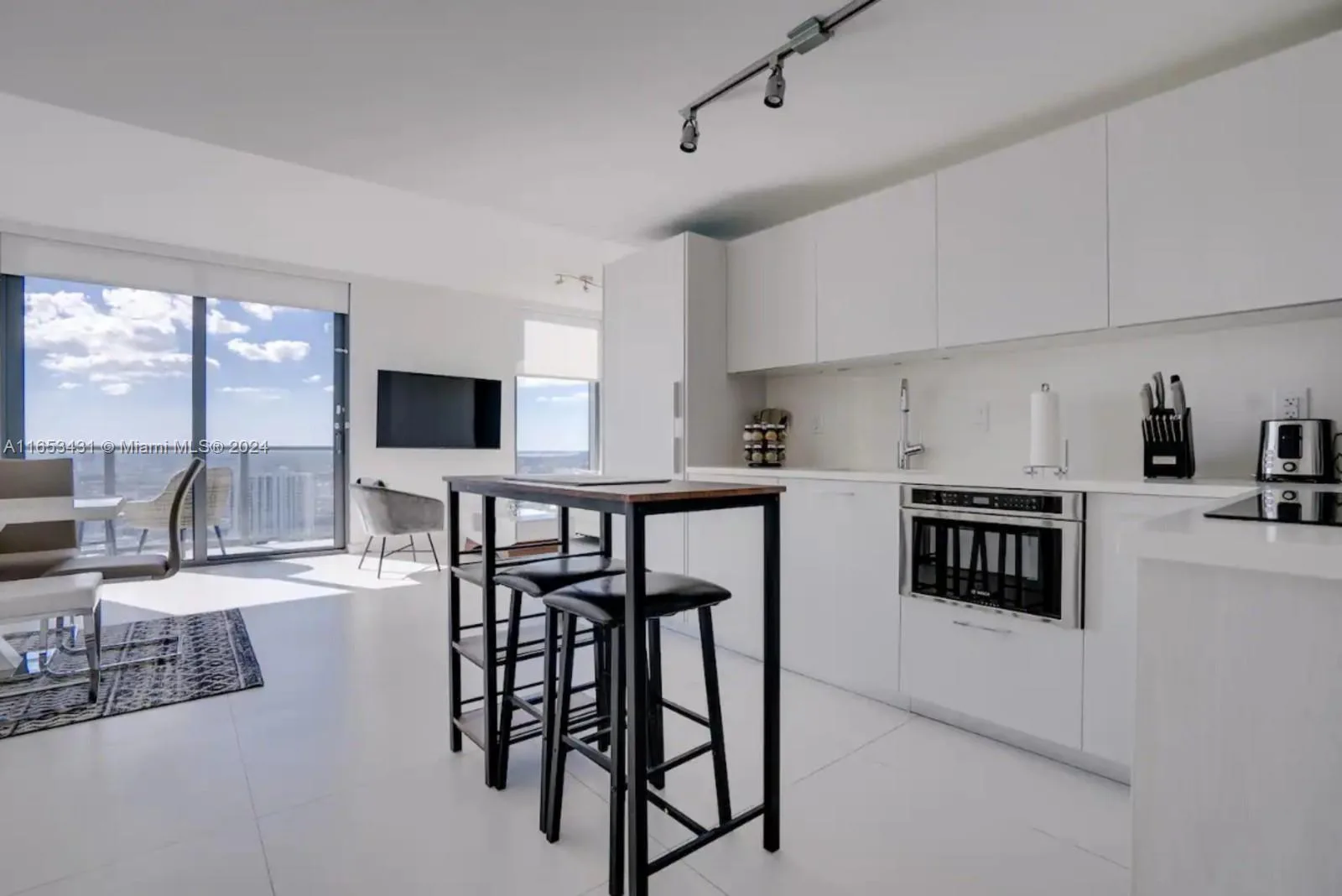 501 NE 31st St # 3709, Miami, FL 33137 photo 9