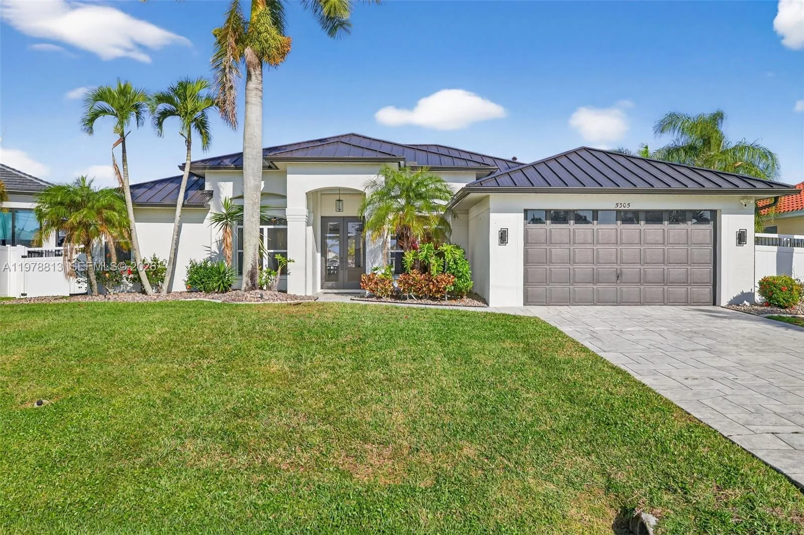 5305 23RD Ave, Cape Coral, FL 33914