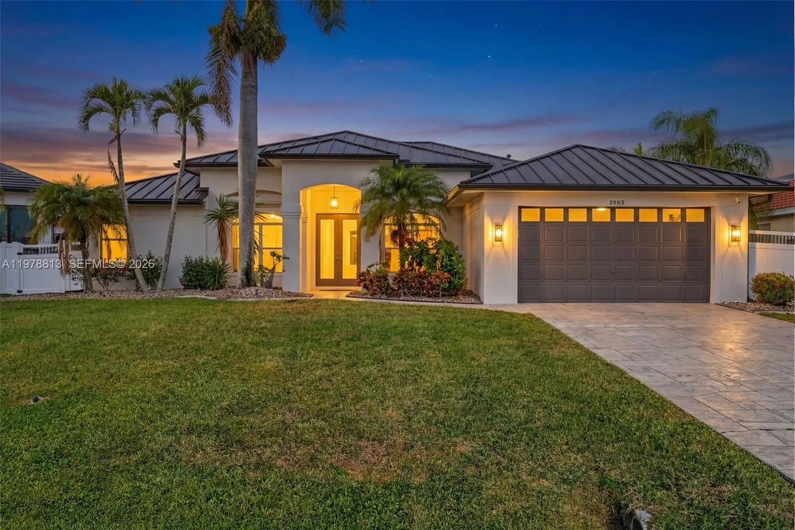5305 23RD Ave, Cape Coral, FL 33914 photo 2