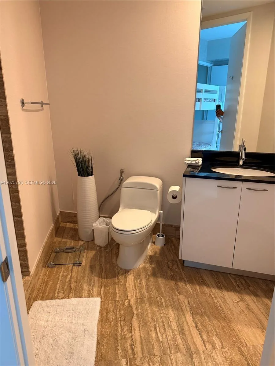 16001 SW Collins Ave # 2406, Sunny Isles Beach, FL 33160 photo 10
