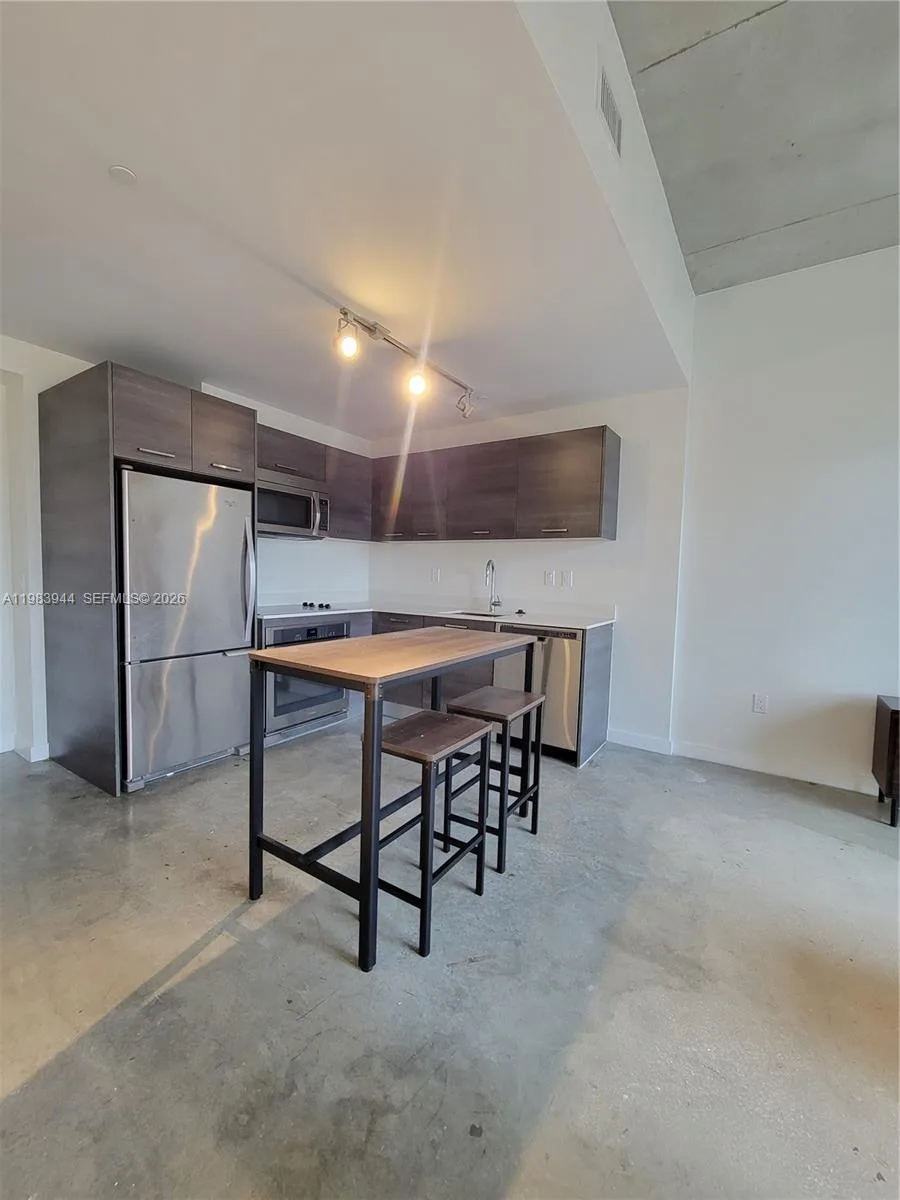 151 SE 1st St # 1507, Miami, FL 33131 photo 7