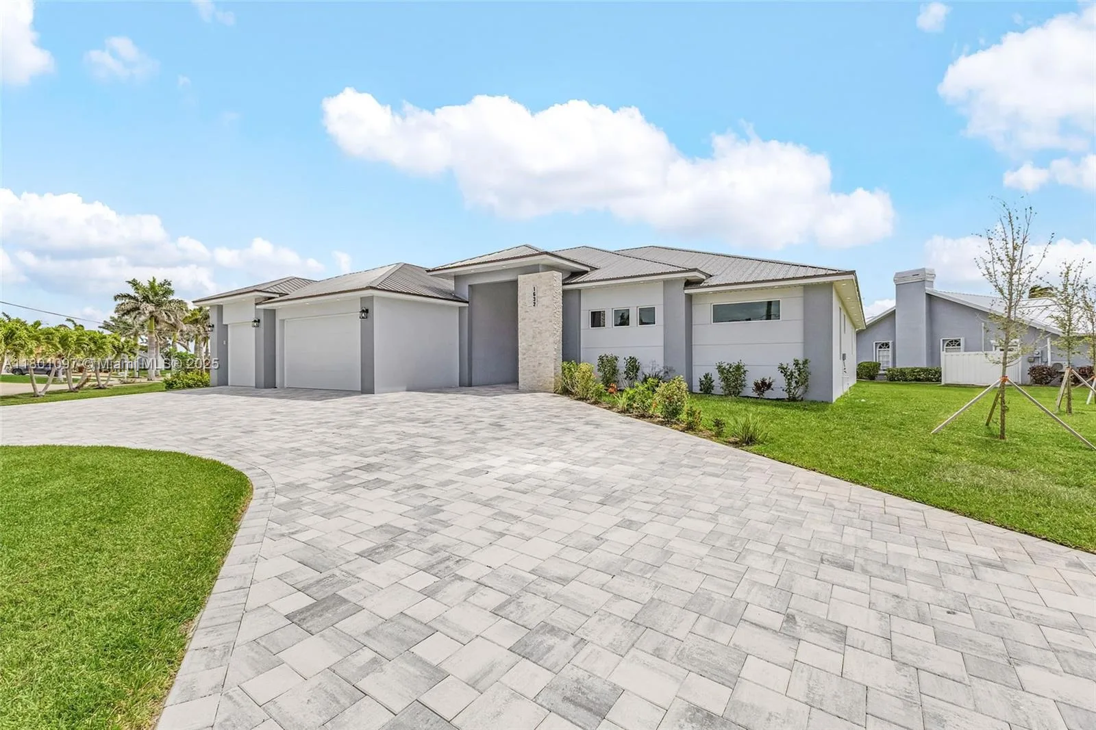 1632 SW 52nd ter, Cape Coral, FL 33914 photo 2