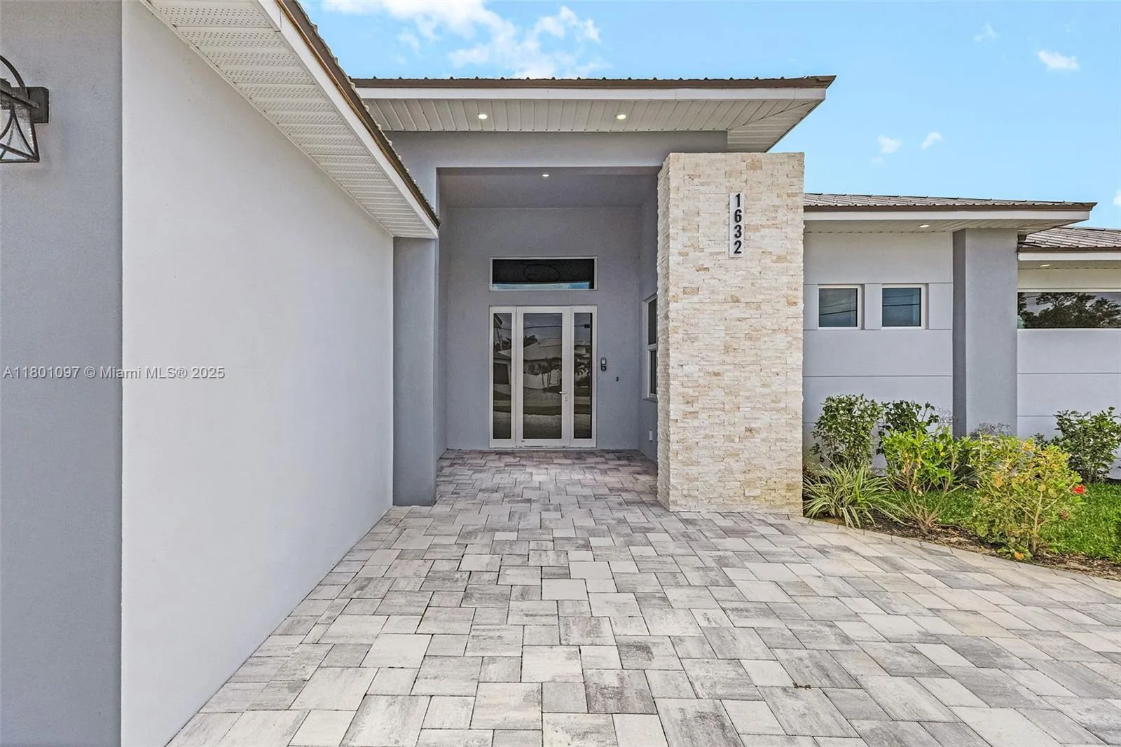1632 SW 52nd ter, Cape Coral, FL 33914 photo 3