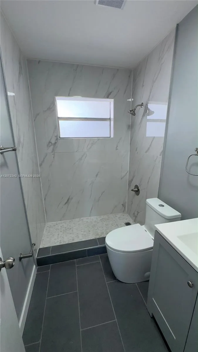 1280 NW 43rd Ave # 303, Lauderhill, FL 33313 photo 2