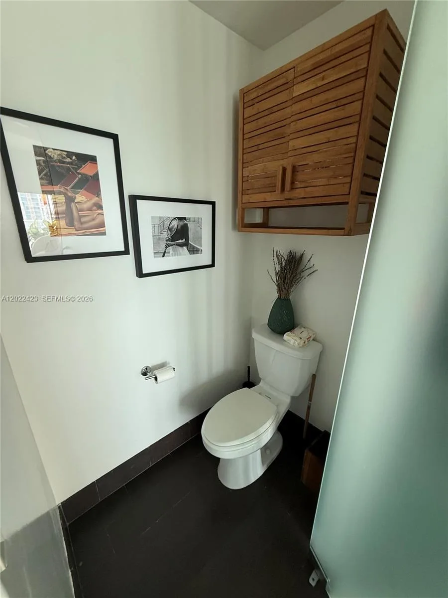 1040 Biscayne Blvd # 1606, Miami, FL 33132 photo 5