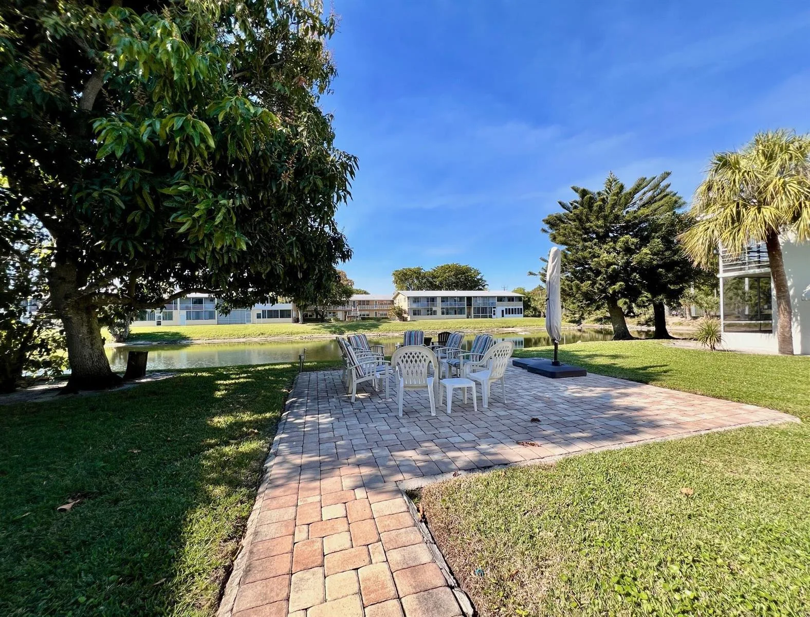 93 Sheffield D # 93, West Palm Beach, FL 33417