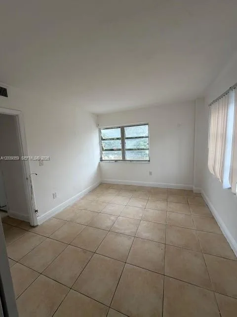 1821 NE 168th St # B3, North Miami Beach, FL 33162 photo 9