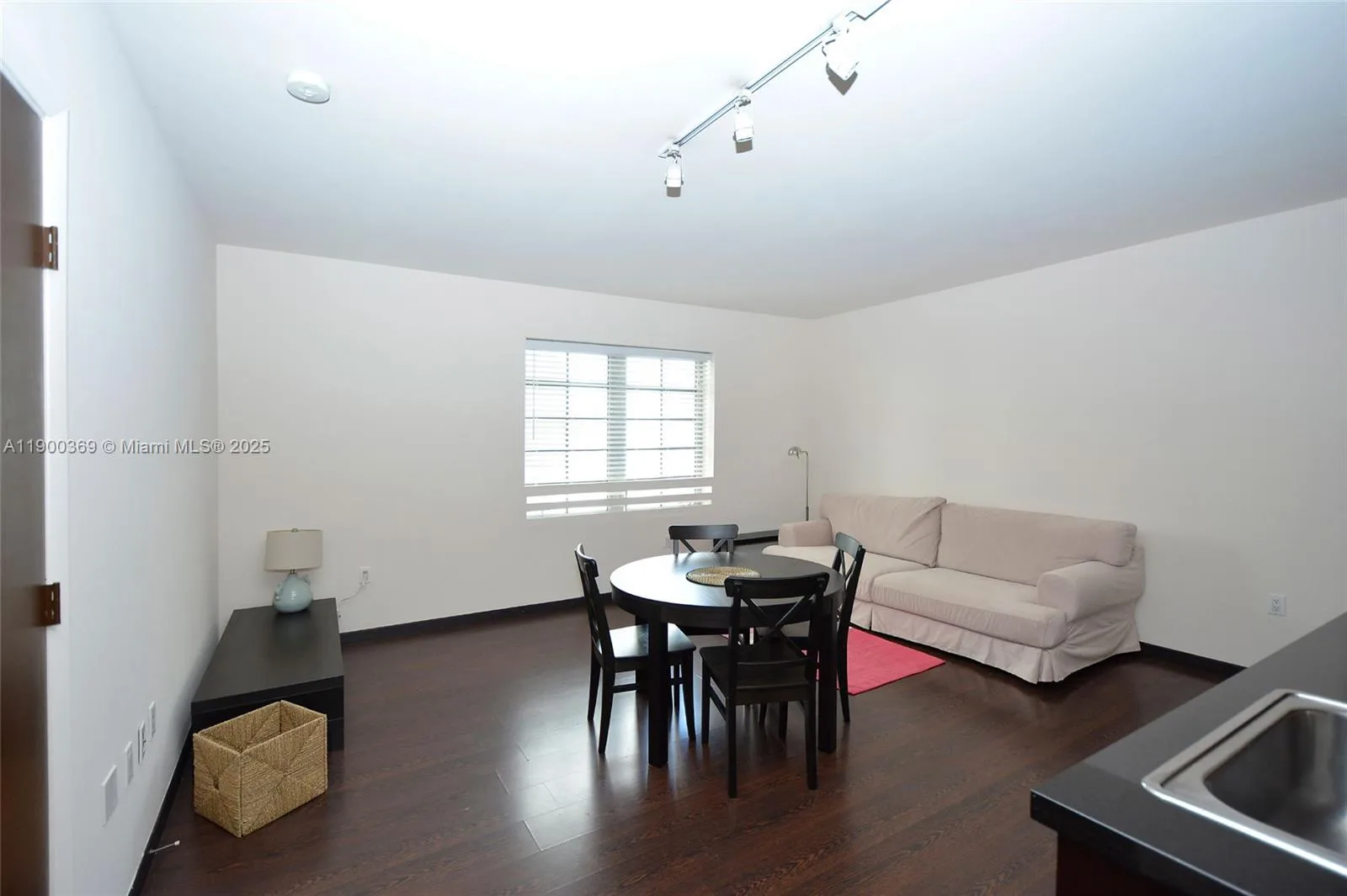 435 21st St # 205, Miami Beach, FL 33139 photo 11