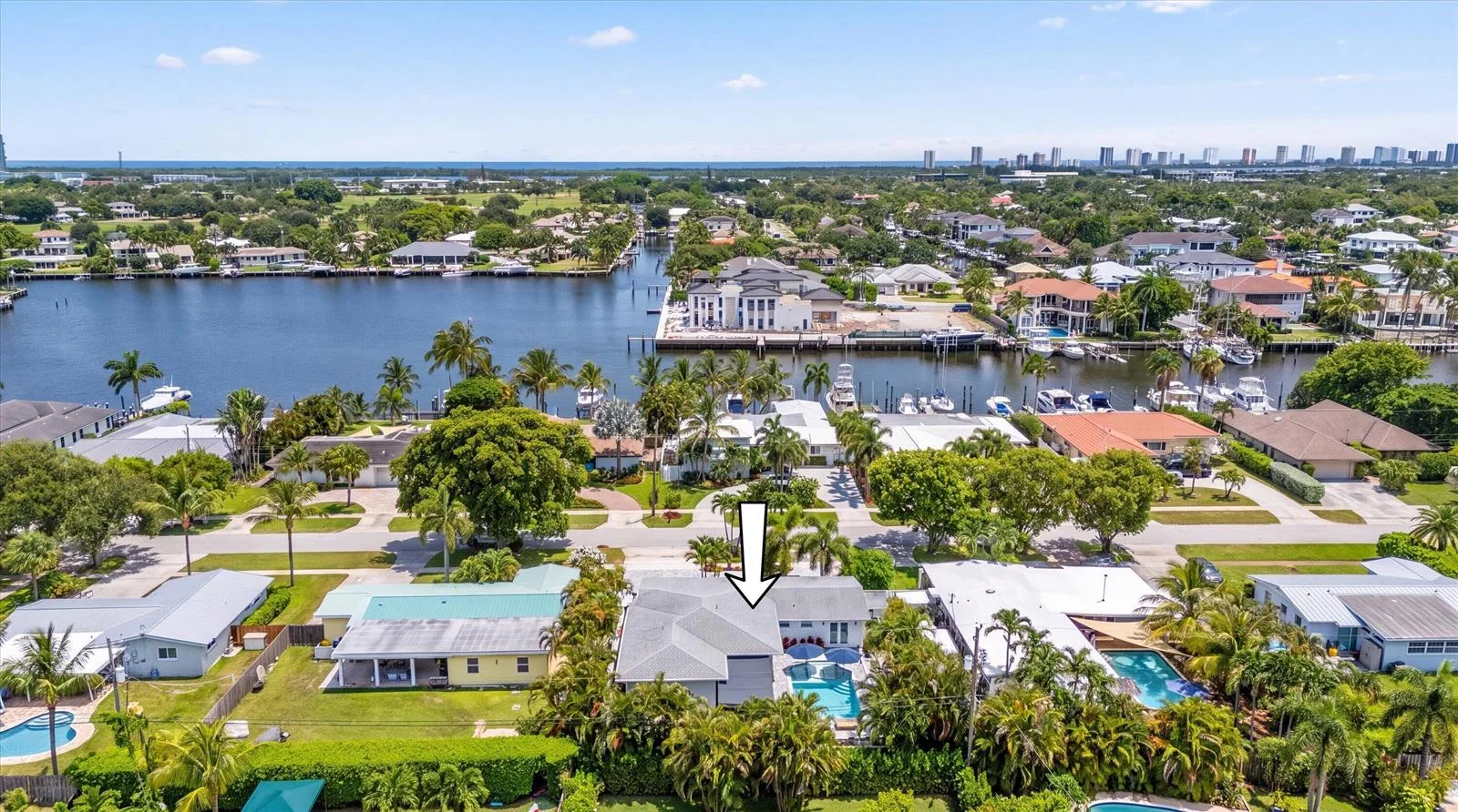 765 Lagoon Drive, North Palm Beach, FL 33408 photo 4