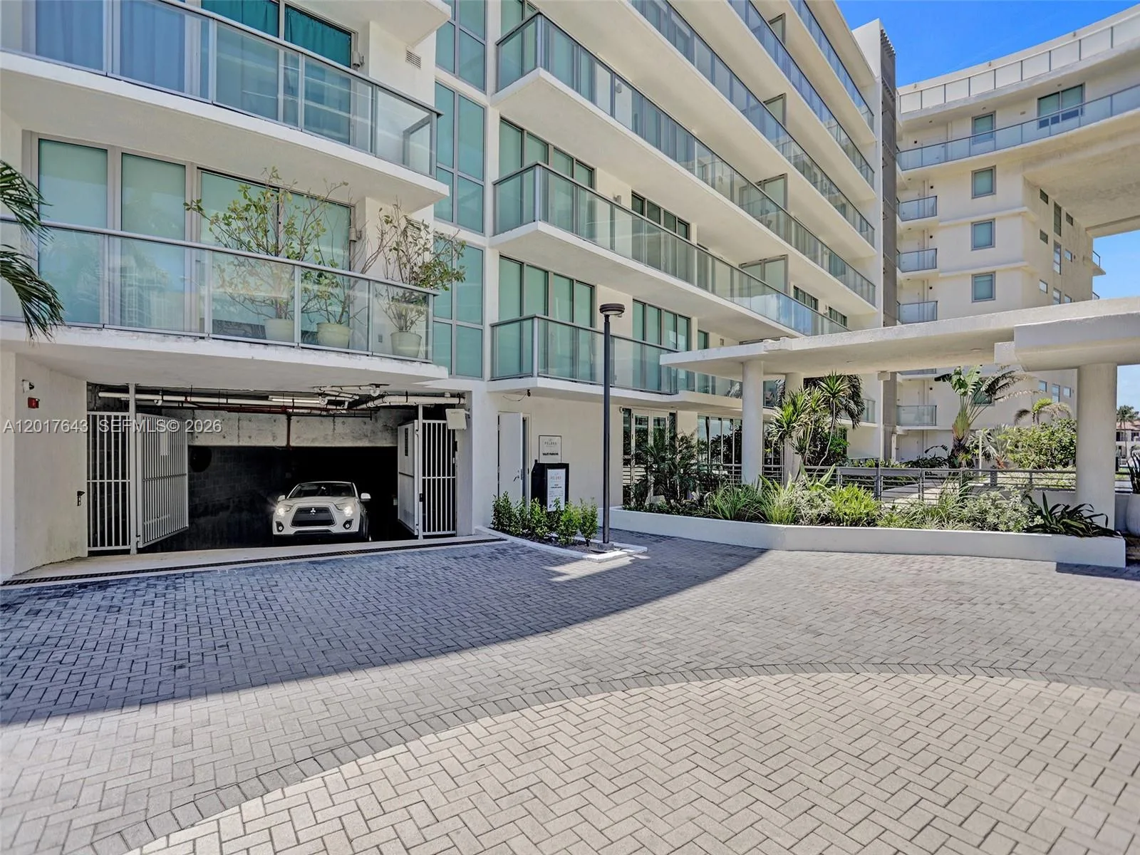 6620 INDIAN CREEK # 114, Miami Beach, FL 33141 photo 2