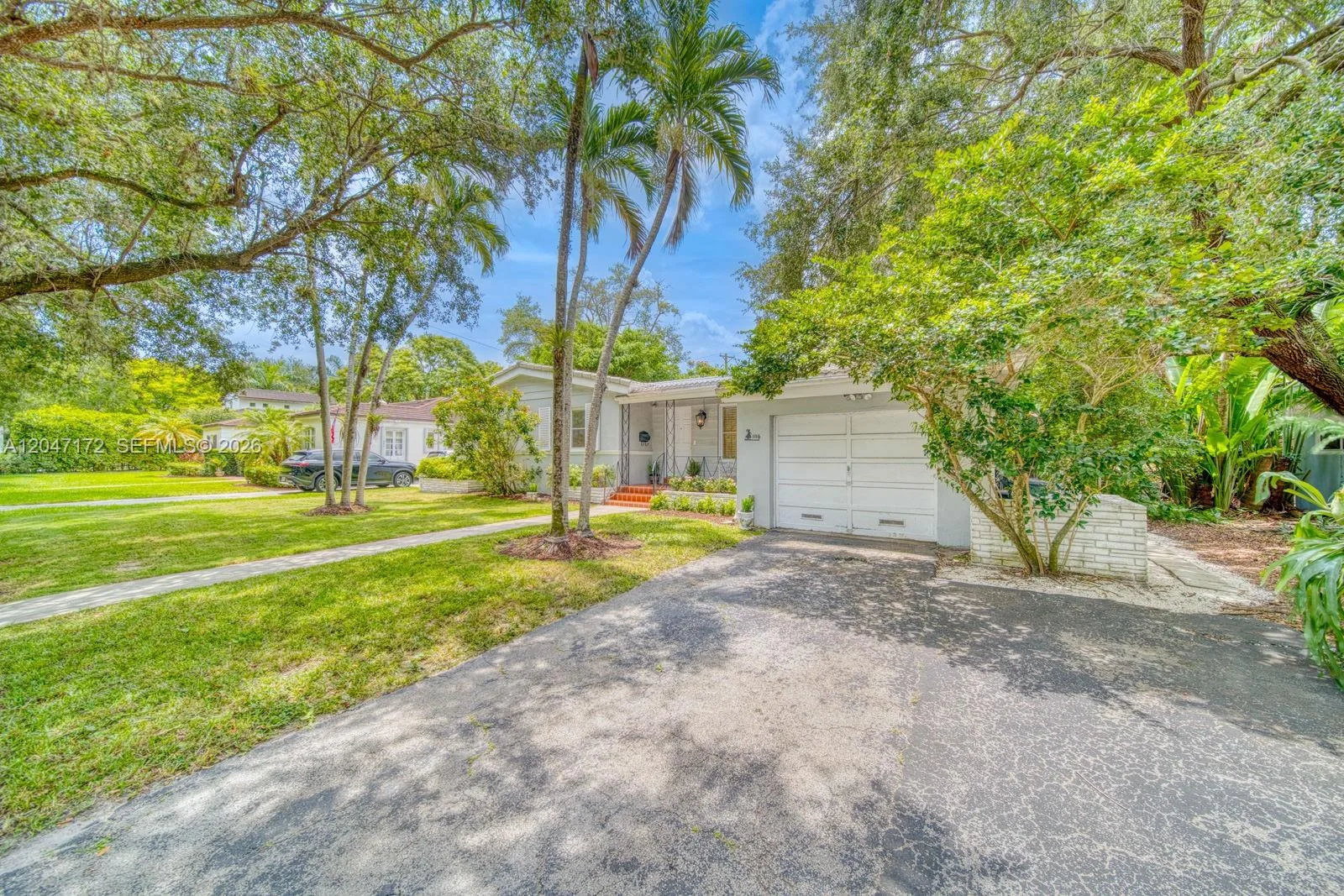 1116 Almeria Ave, Coral Gables, FL 33134 photo 2