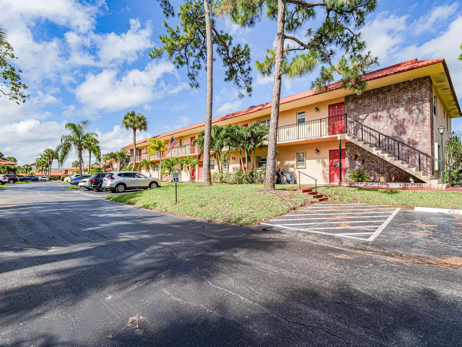 1987 SW Palm City Road # Bldg 45 Unit D, Stuart, FL 34994 photo 4