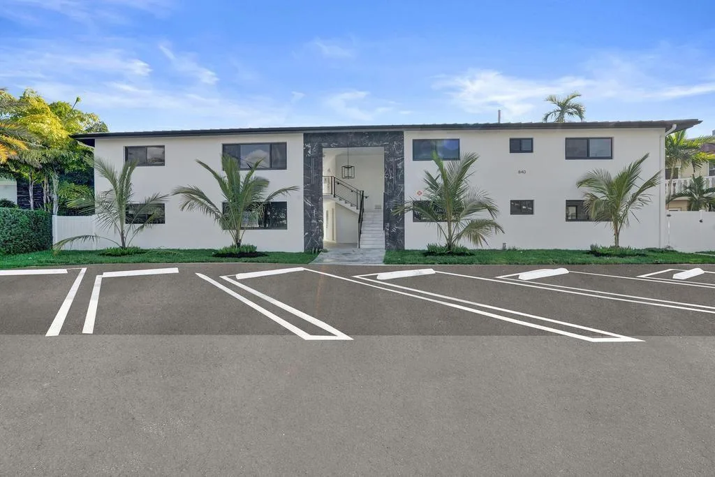 840 SE 22nd Avenue, Pompano Beach, FL 33062 photo 9