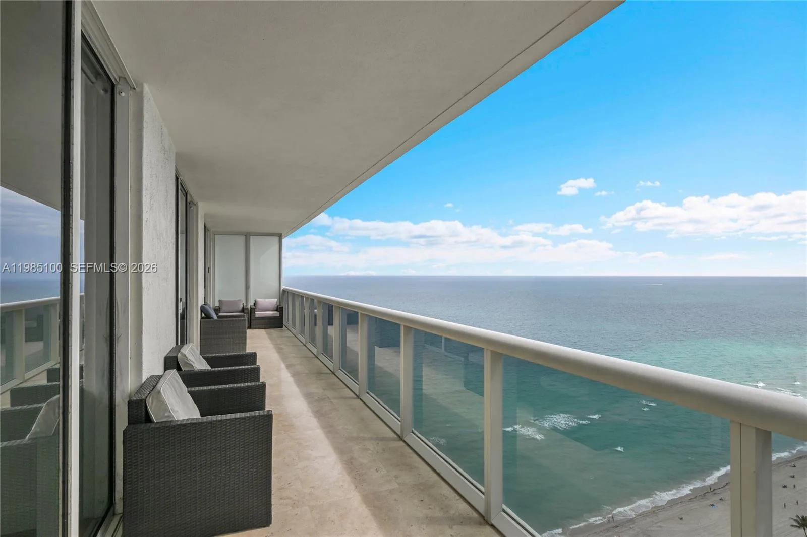 1830 S Ocean Dr # 3104, Hallandale Beach, FL 33009 photo 2