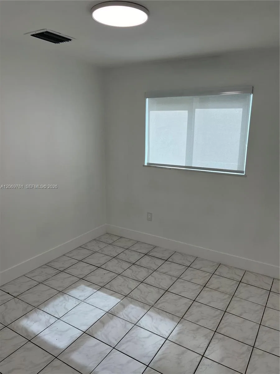 13735 NW 23rd Ave, Opa-Locka, FL 33054 photo 5
