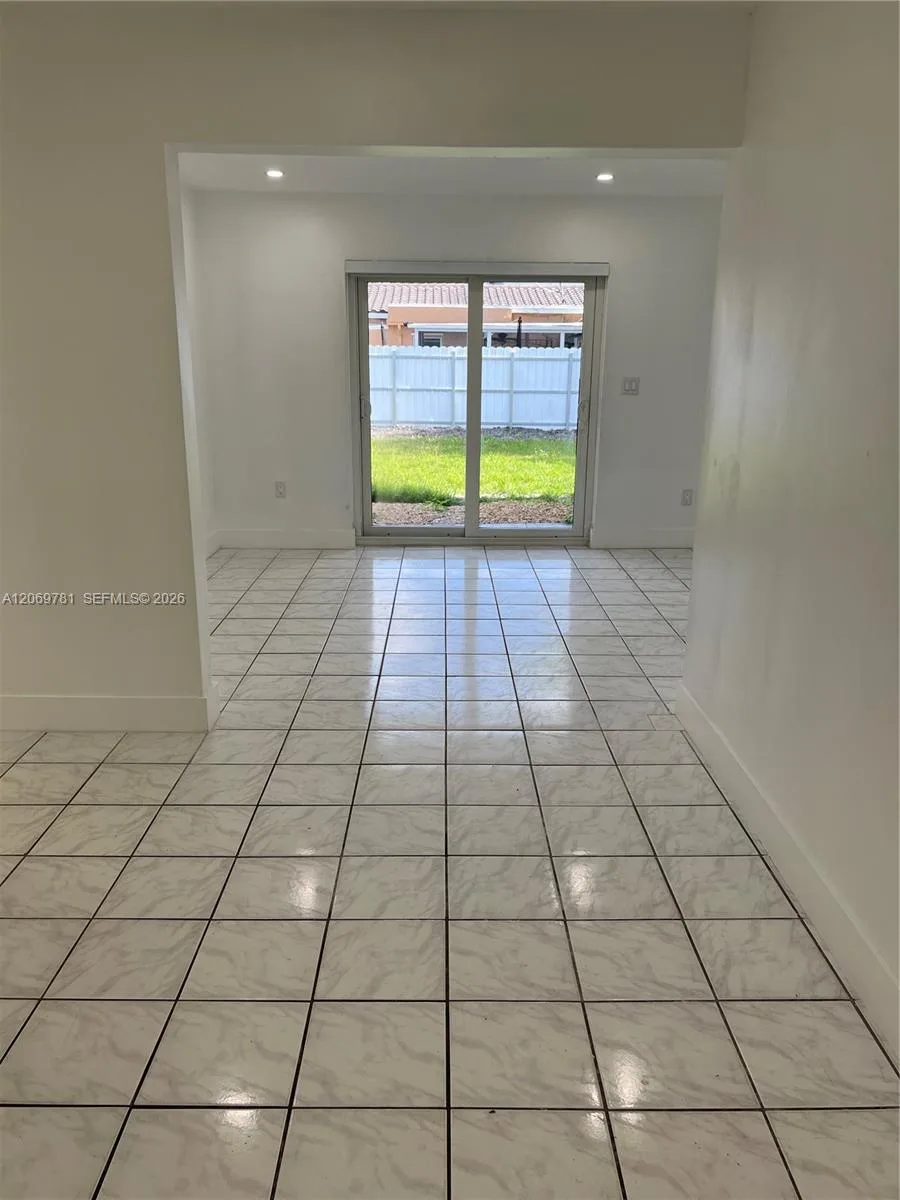 13735 NW 23rd Ave, Opa-Locka, FL 33054 photo 7