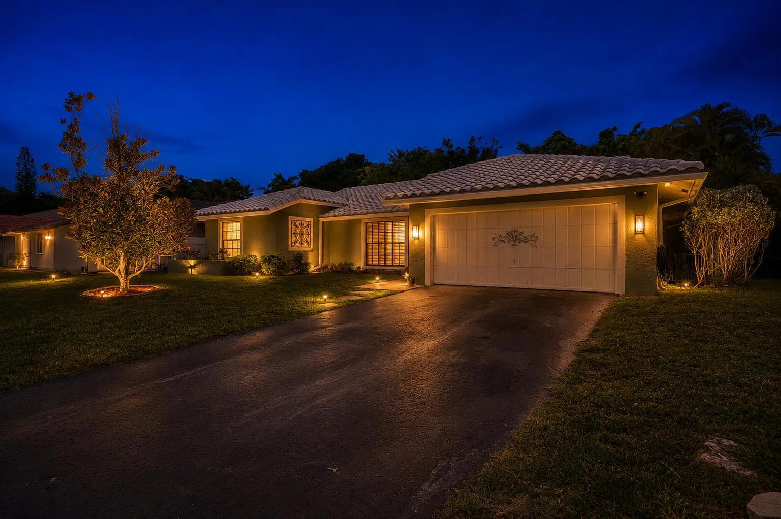 2145 NW 85th Lane, Coral Springs, FL 33071