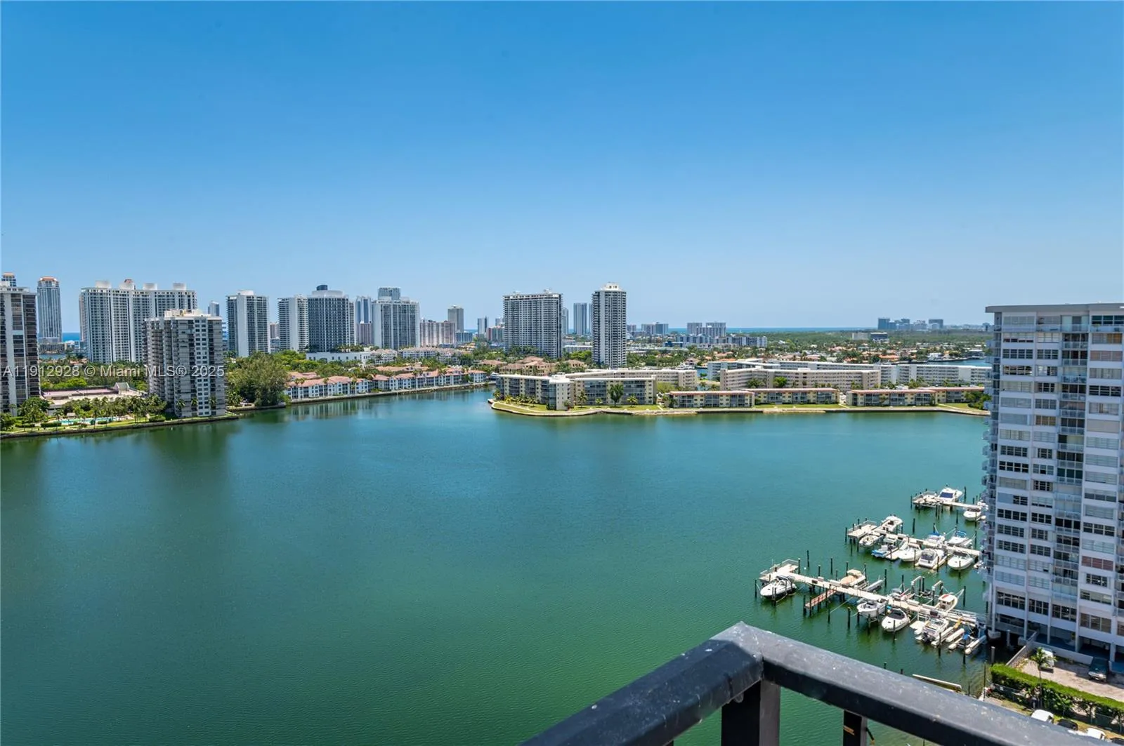 2780 NE 183rd St # 2014, Aventura, FL 33160 photo 13