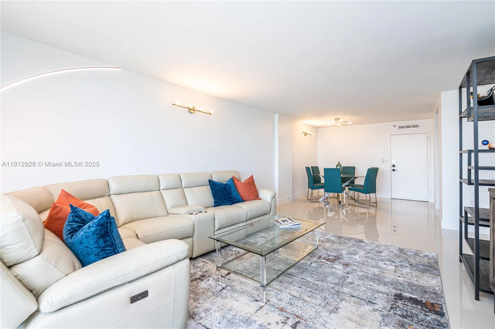 2780 NE 183rd St # 2014, Aventura, FL 33160 photo 4