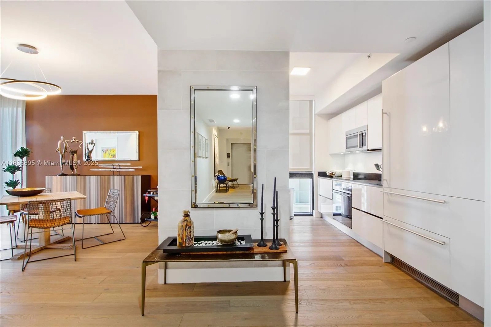 1010 Brickell Ave # 3105, Miami, FL 33131 photo 5