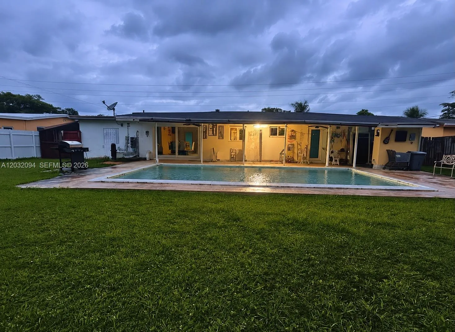 6492 SW 25th St, Miramar, FL 33023