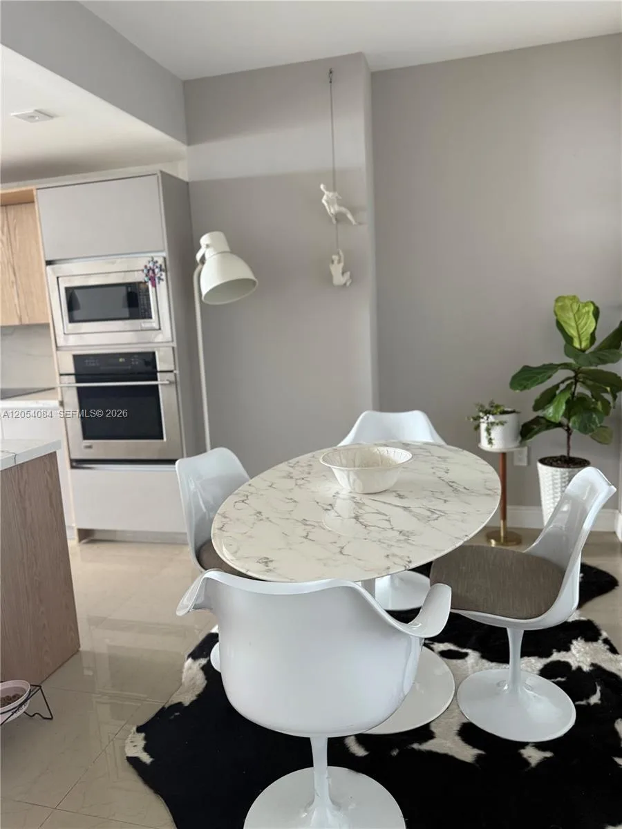460 NE 28th St # 803, Miami, FL 33137 photo 3