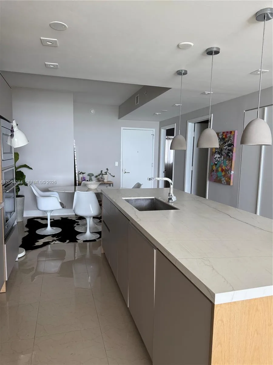 460 NE 28th St # 803, Miami, FL 33137 photo 4