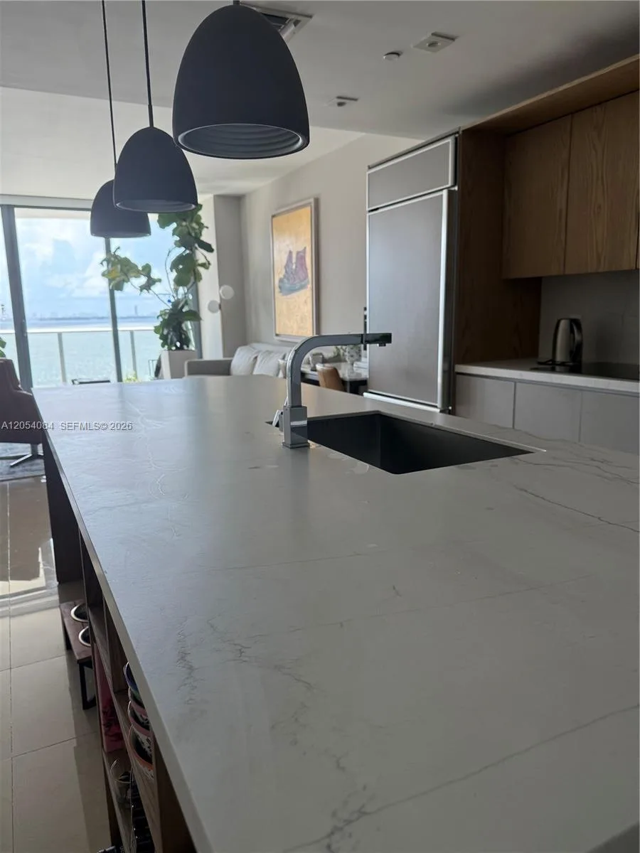 460 NE 28th St # 803, Miami, FL 33137 photo 5