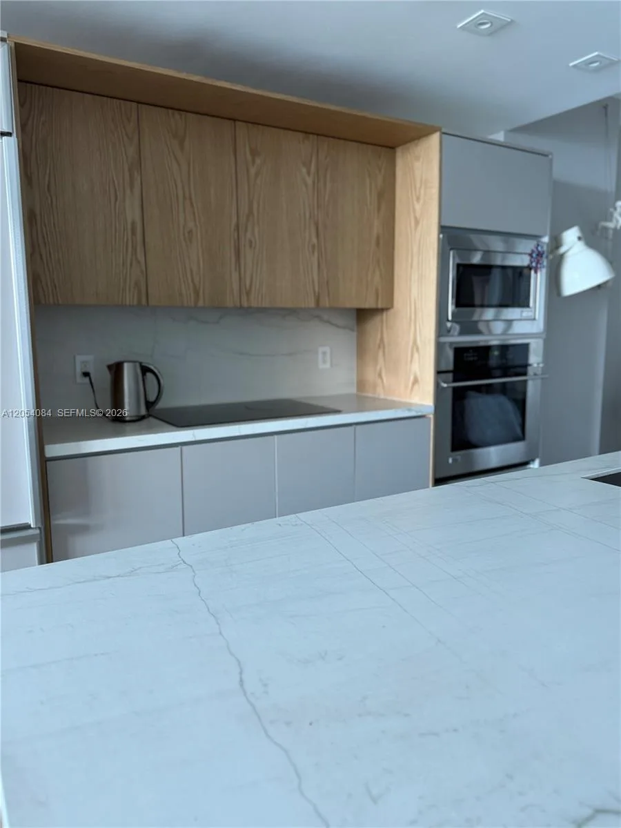 460 NE 28th St # 803, Miami, FL 33137 photo 6