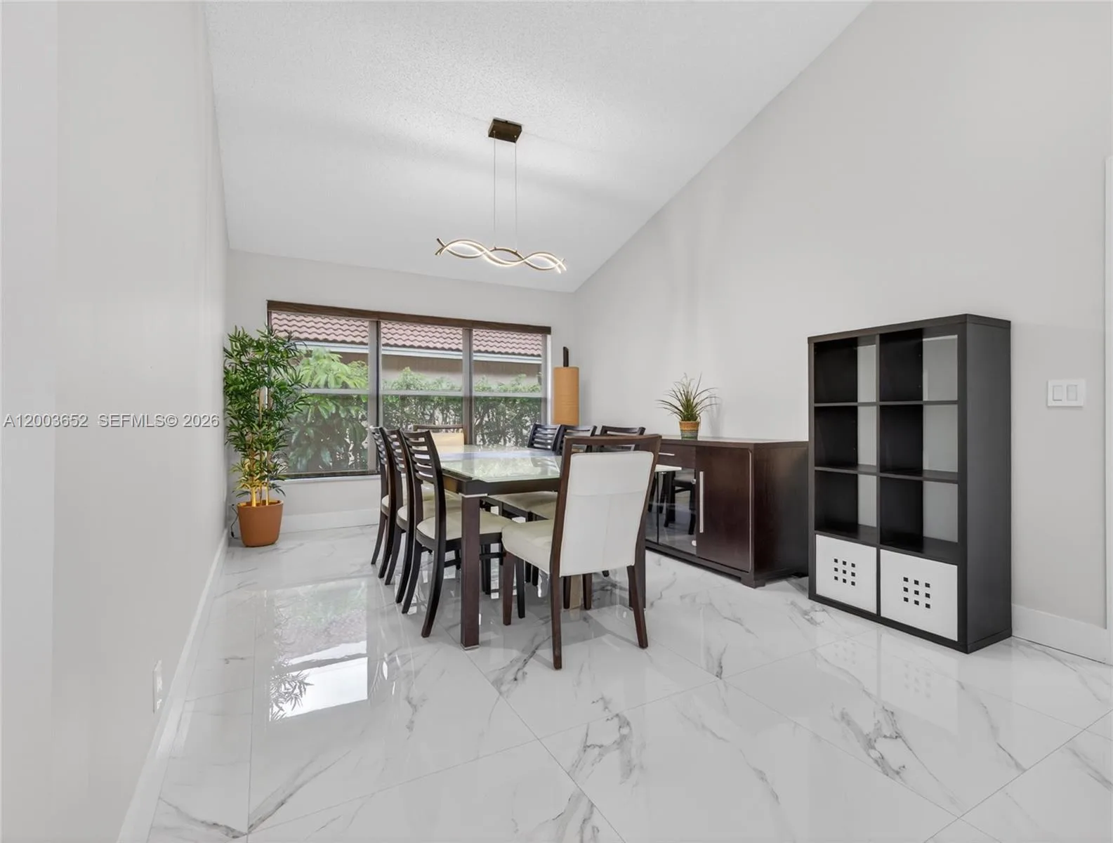 1025 Creekford Dr, Weston, FL 33326 photo 3
