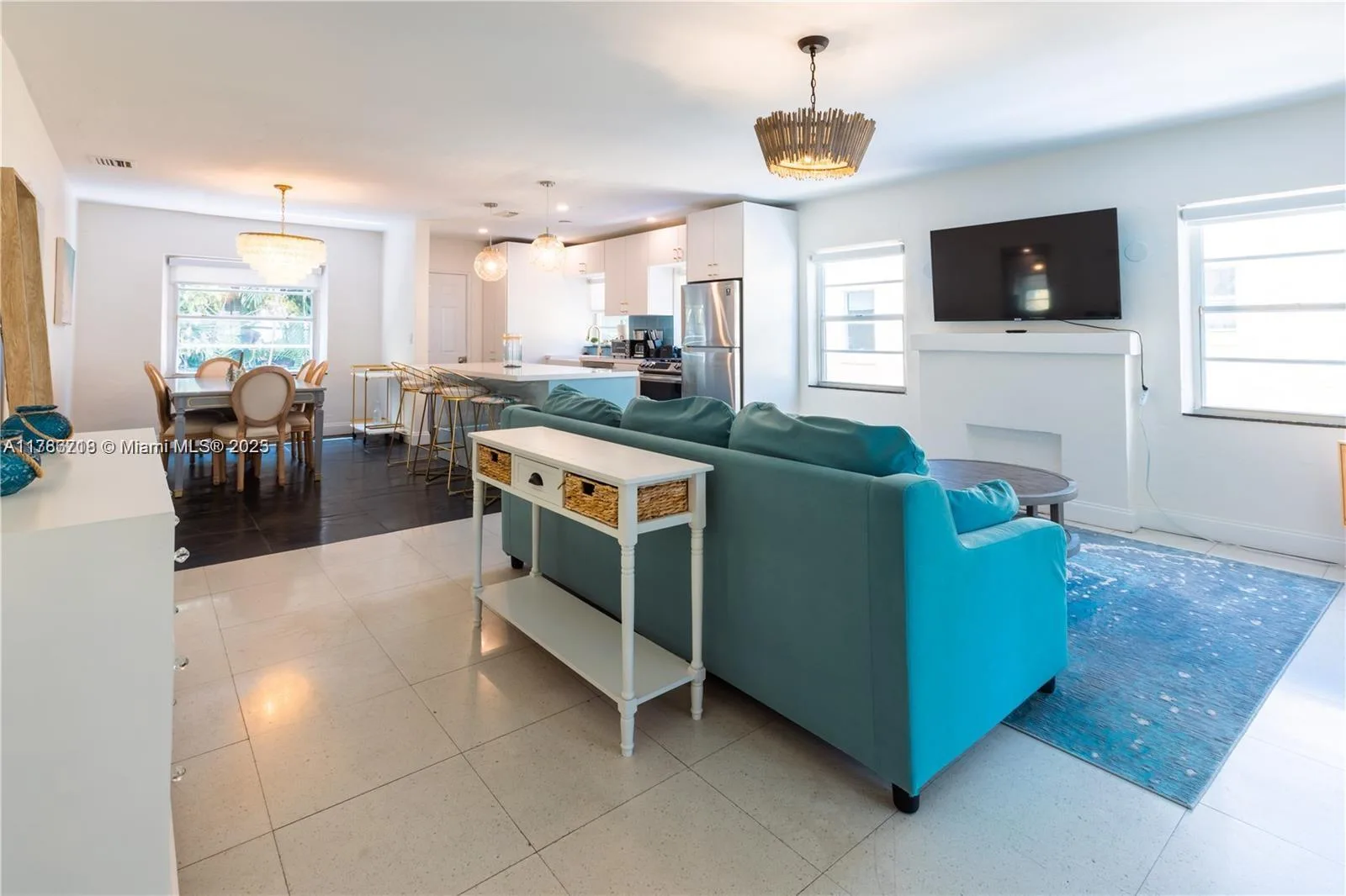426 NE 26th St, Miami, FL 33137 photo 4