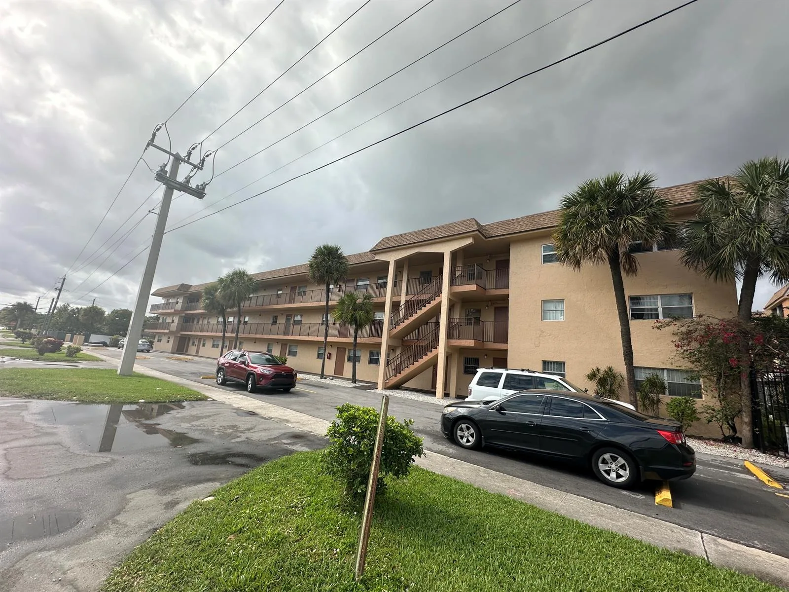 4191 NW 26th Street # 371, Lauderhill, FL 33313