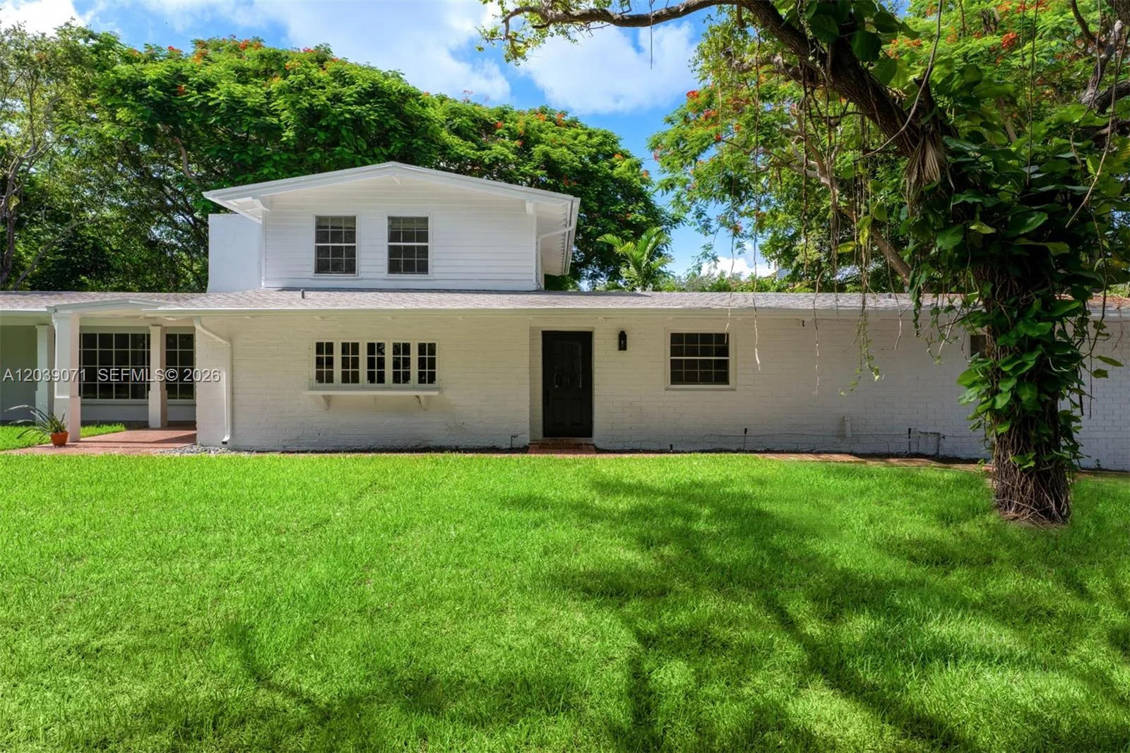 5950 SW 128th St, Pinecrest, FL 33156