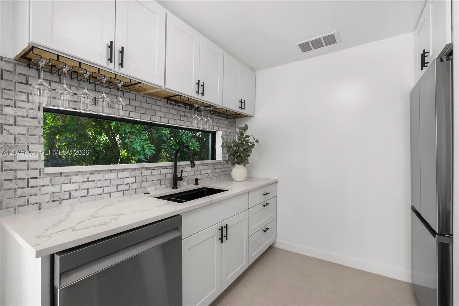 5741 Simms St, Hollywood, FL 33021 photo 8