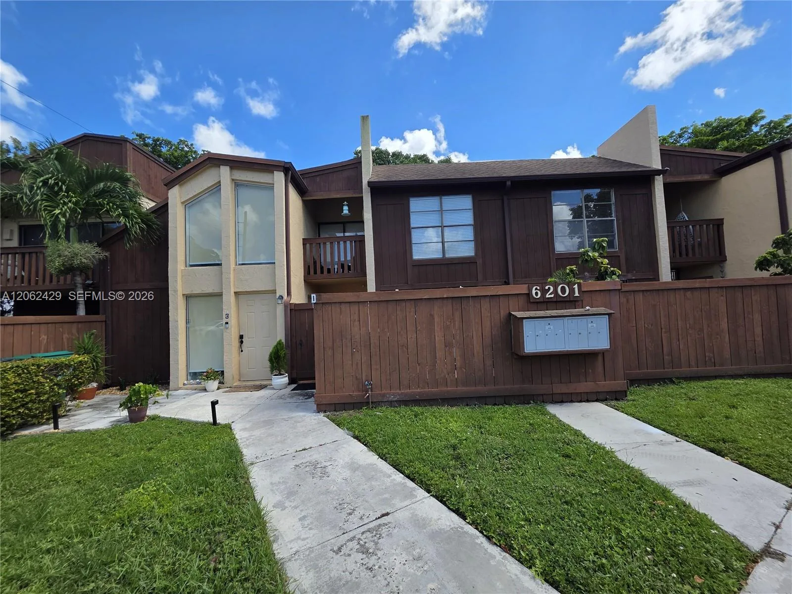 6201 SW 116th Pl # D, Miami, FL 33173 photo 6