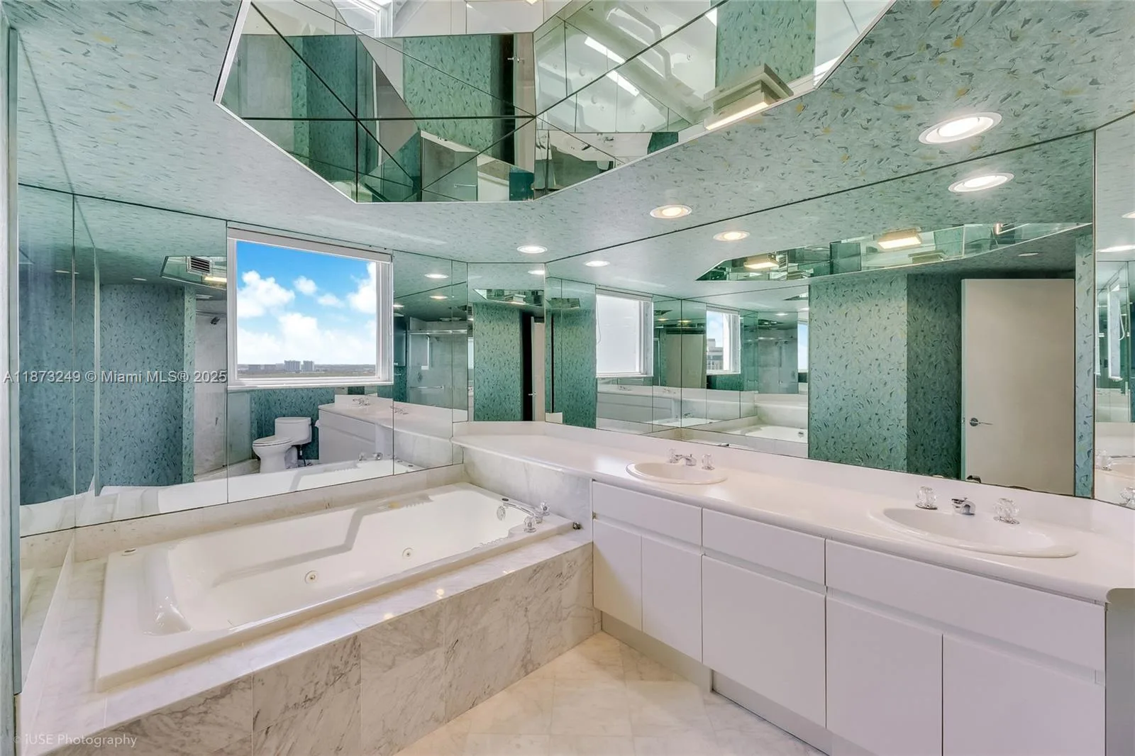 16445 Collins Ave # 2628, Sunny Isles Beach, FL 33160 photo 12