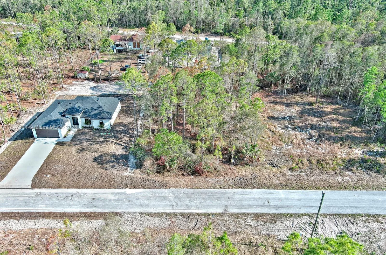 634 LADD ST, Lehigh Acres, FL 33974 photo 4