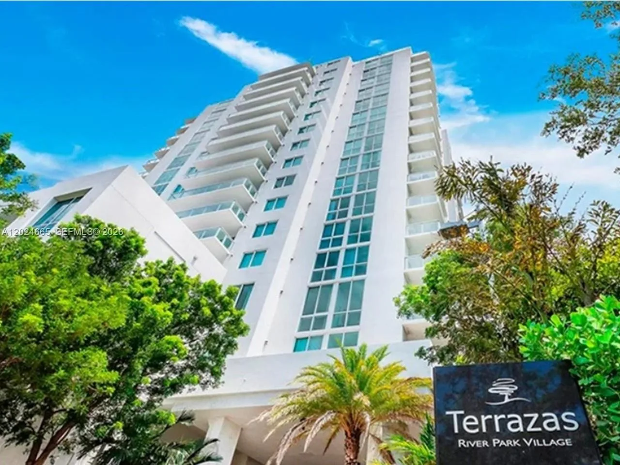 1861 NW S River Dr # 2008, Miami, FL 33125 photo 3