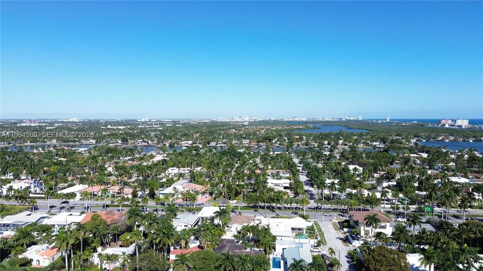 1000 Harrison St, Hollywood, FL 33019 photo 8