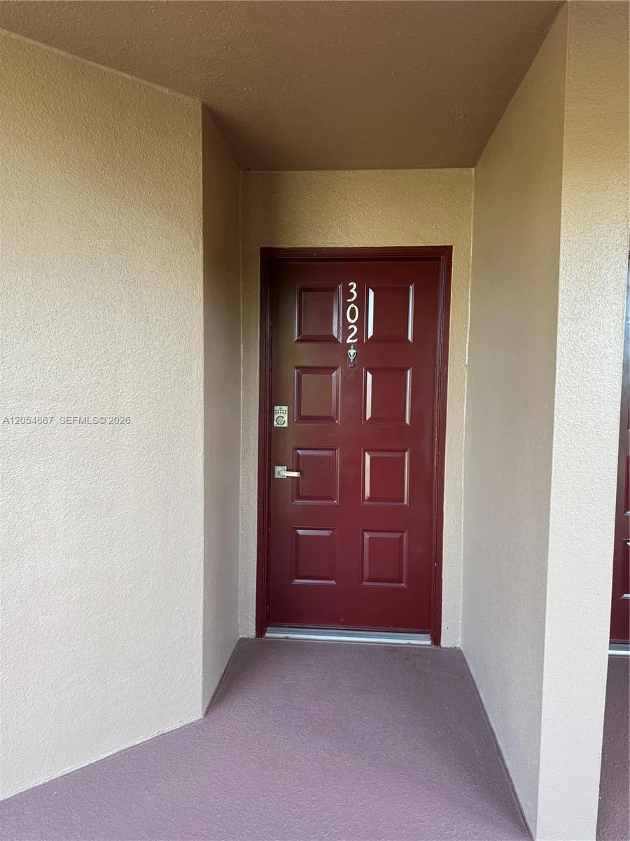 500 SW 130th Ter # 302A, Pembroke Pines, FL 33027