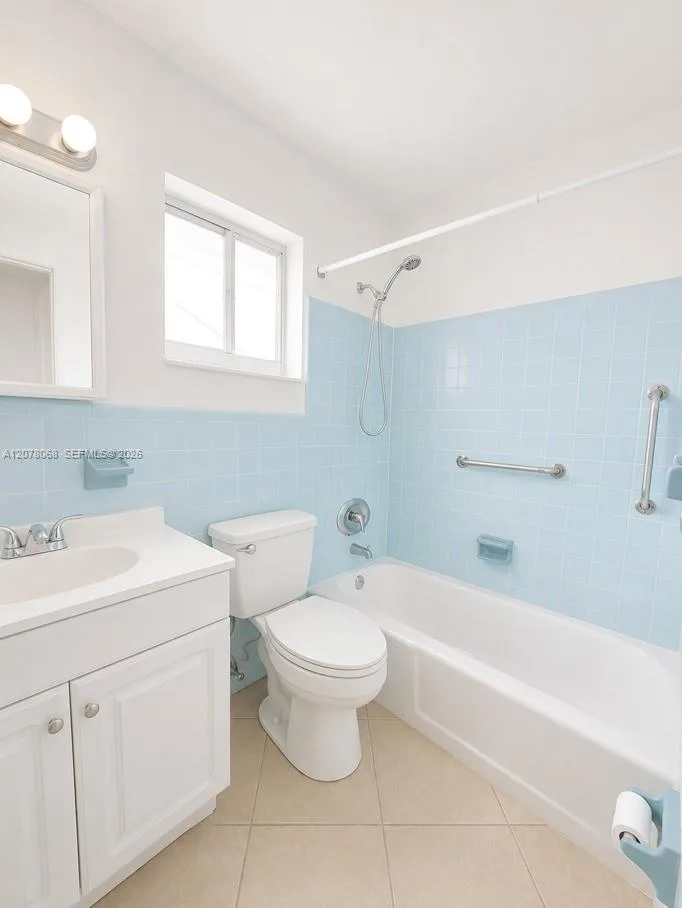 1231 NE 23rd Ave # 3, Pompano Beach, FL 33062 photo 7