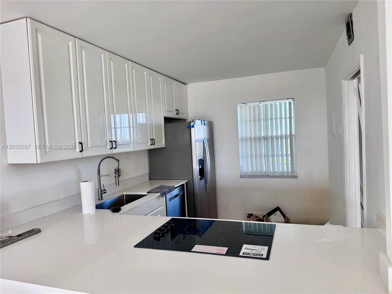 575 Oaks Ln # 1008, Pompano Beach, FL 33069 photo 2