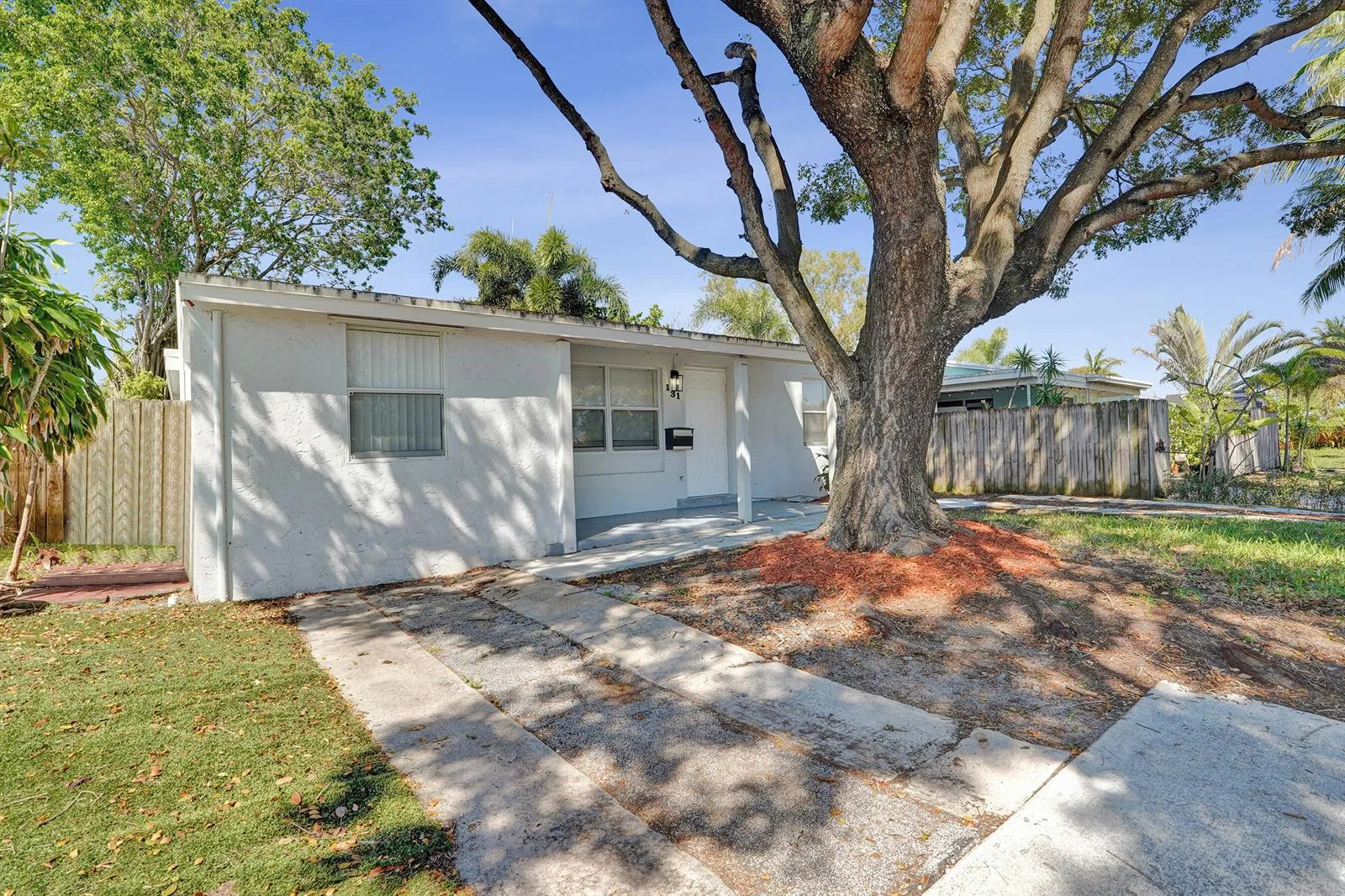 131 NE 51st Street, Oakland Park, FL 33334