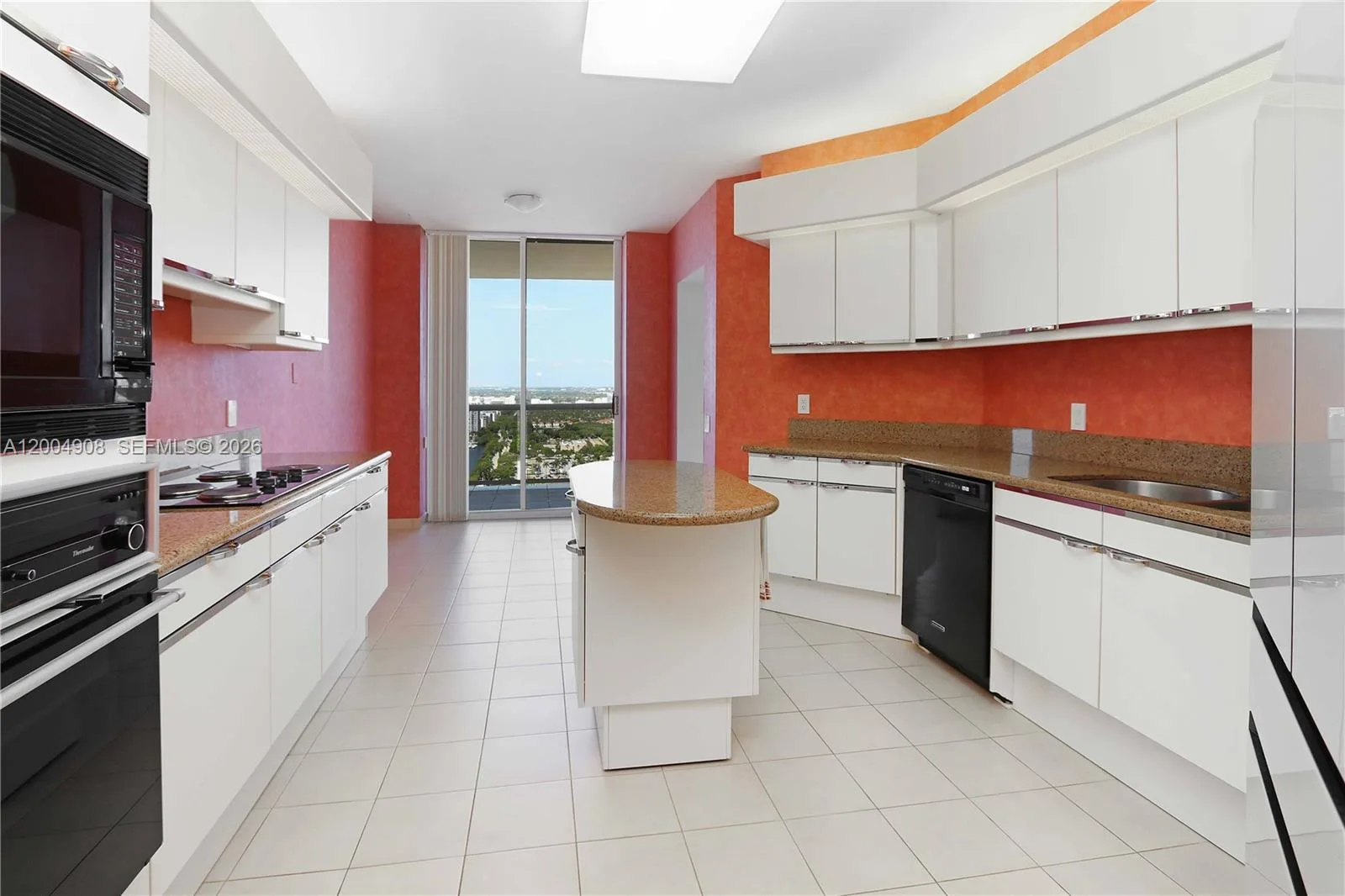 3802 NE 207th St # 2604, Aventura, FL 33180 photo 12