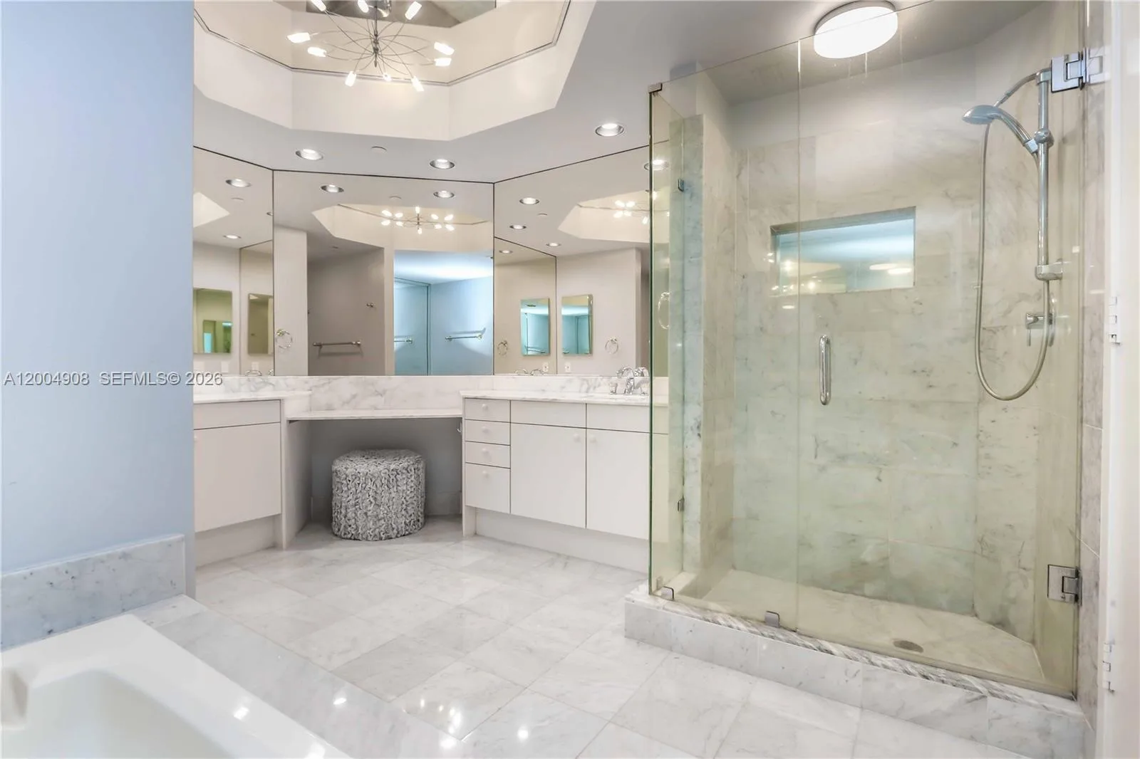 3802 NE 207th St # 2604, Aventura, FL 33180 photo 9