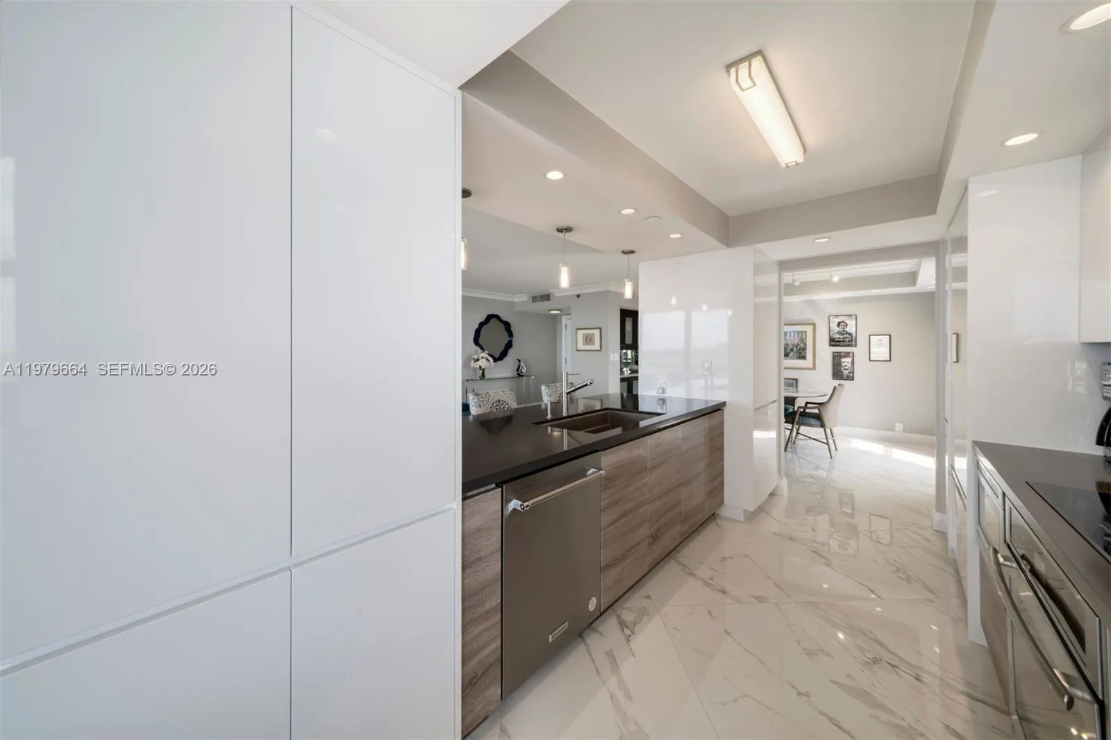 2000 Towerside Ter # PH2, Miami, FL 33138 photo 12