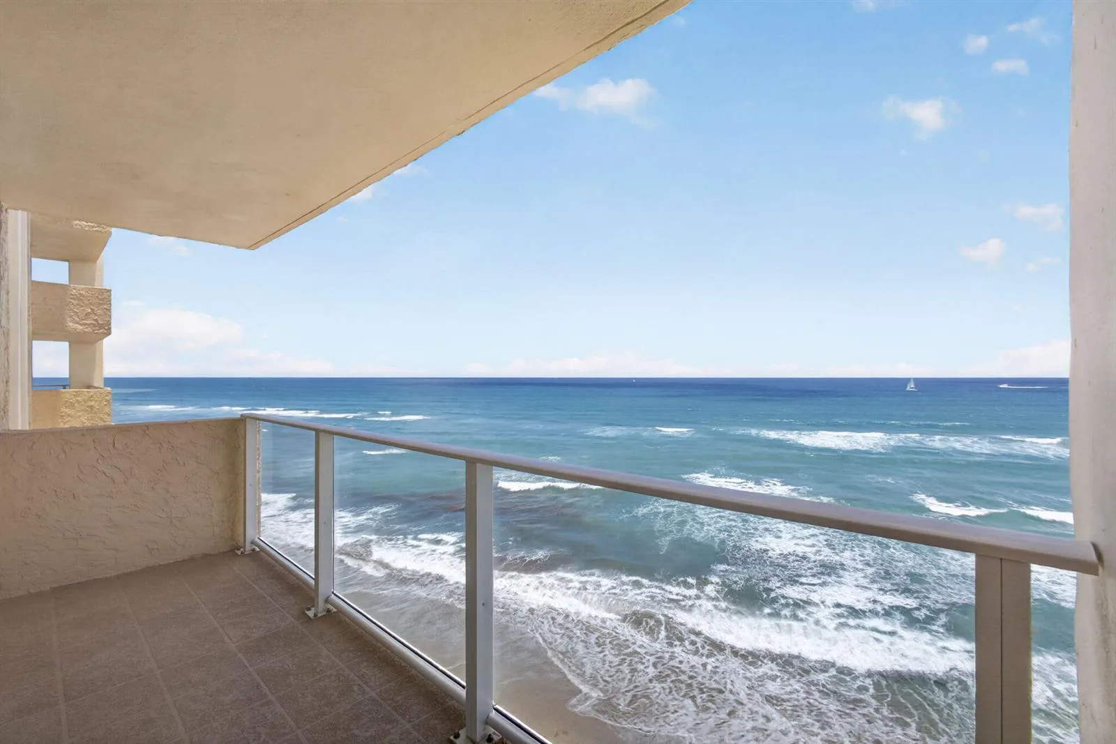 5440 N Ocean Drive # 807, Singer Island, FL 33404